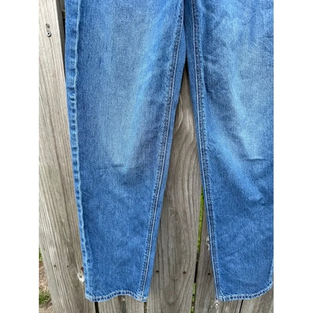 American Eagle Outfitters high waisted